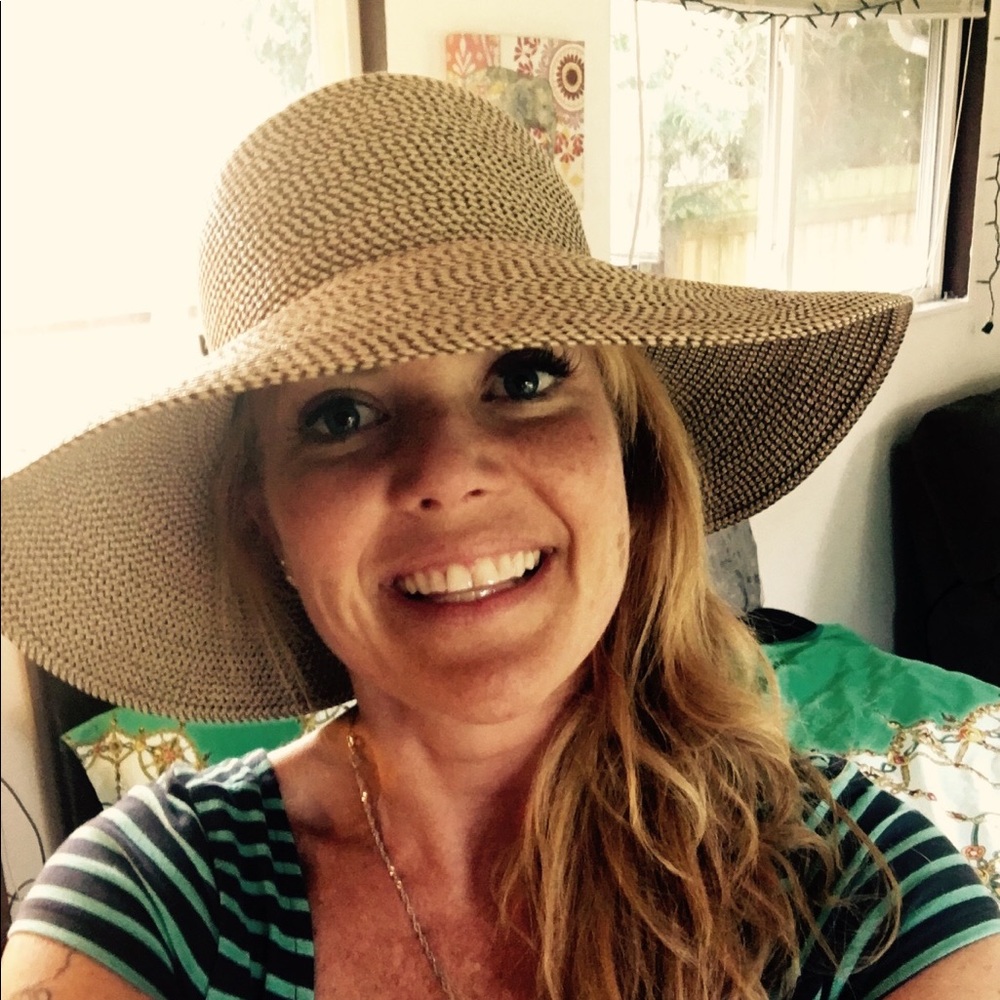 Beach hat